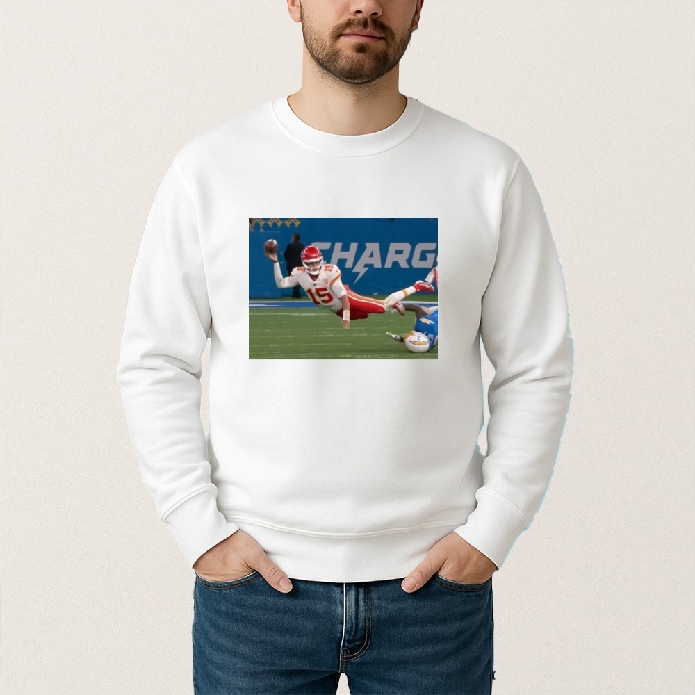 Kansas City Chiefs Patrick Mahomes Highlight T Shirt - Image 2